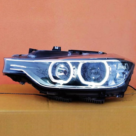 BMW Serie 3 F30 F31 2011-2015 Fari Anteriori a LED H7 Neri