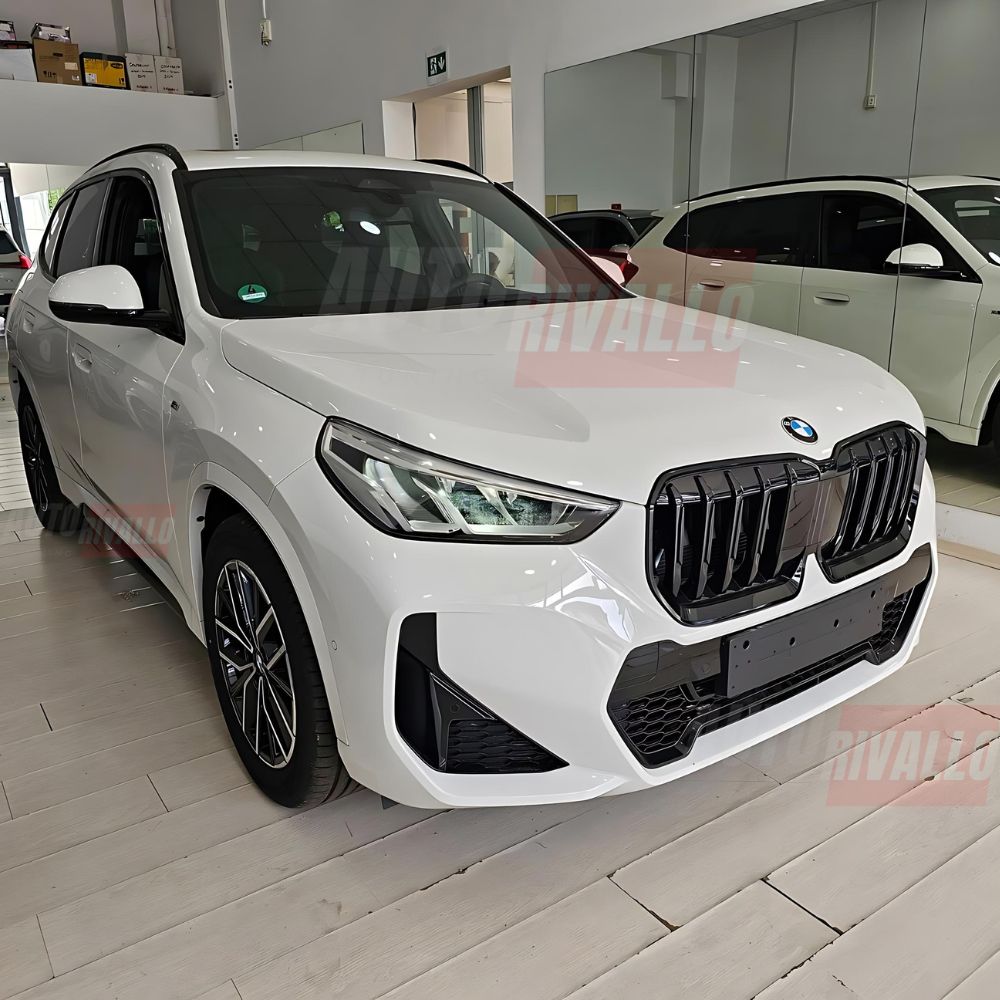 BMW X1 U11 2022, 2023, 2024, 2025, in poi Griglia Radiatore M Sport Nero Lucido