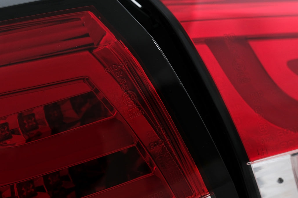 VW Golf 6 2008-2012 Fanali Posteriori a LED Lightbar Rosso