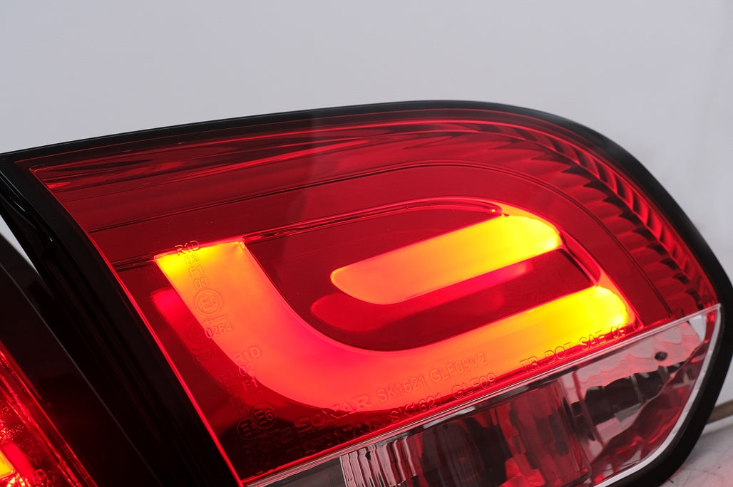 VW Golf 6 2008-2012 Fanali Posteriori a LED Lightbar Rosso