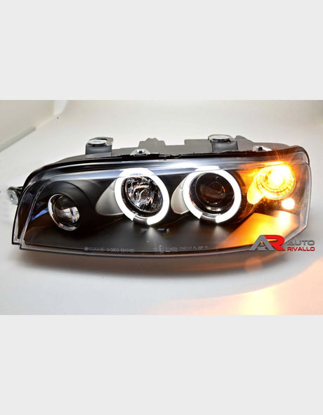 Fiat Punto 2 188 1999-2003 Fari Anteriori Angel Eyes a LEDFiat Punto 2 1999-2003 Fari Anteriori Angel Eyes CCFL a LED