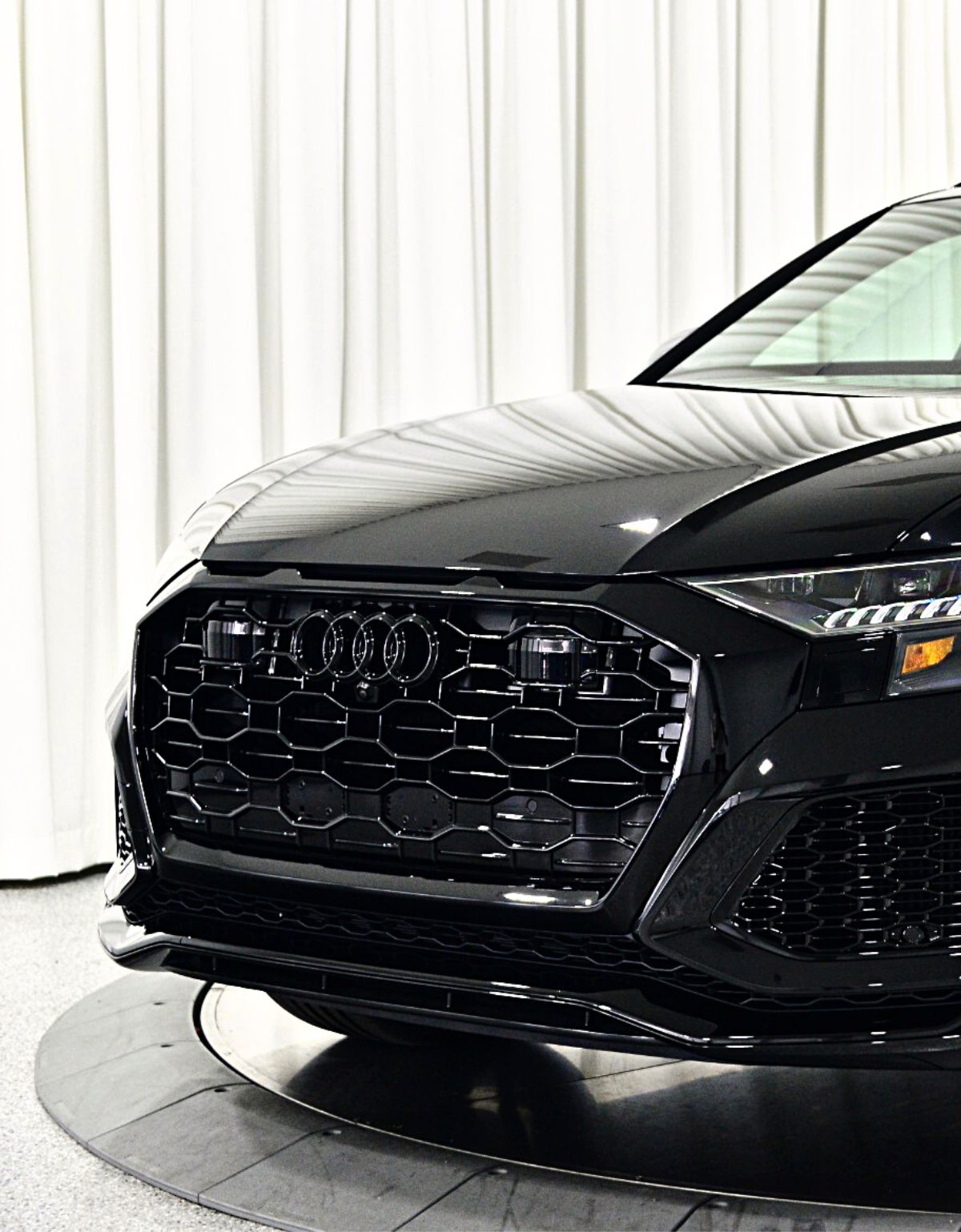 Audi Q8 4M F1 2018-2022 Griglia Radiatore in Ottica RSQ8